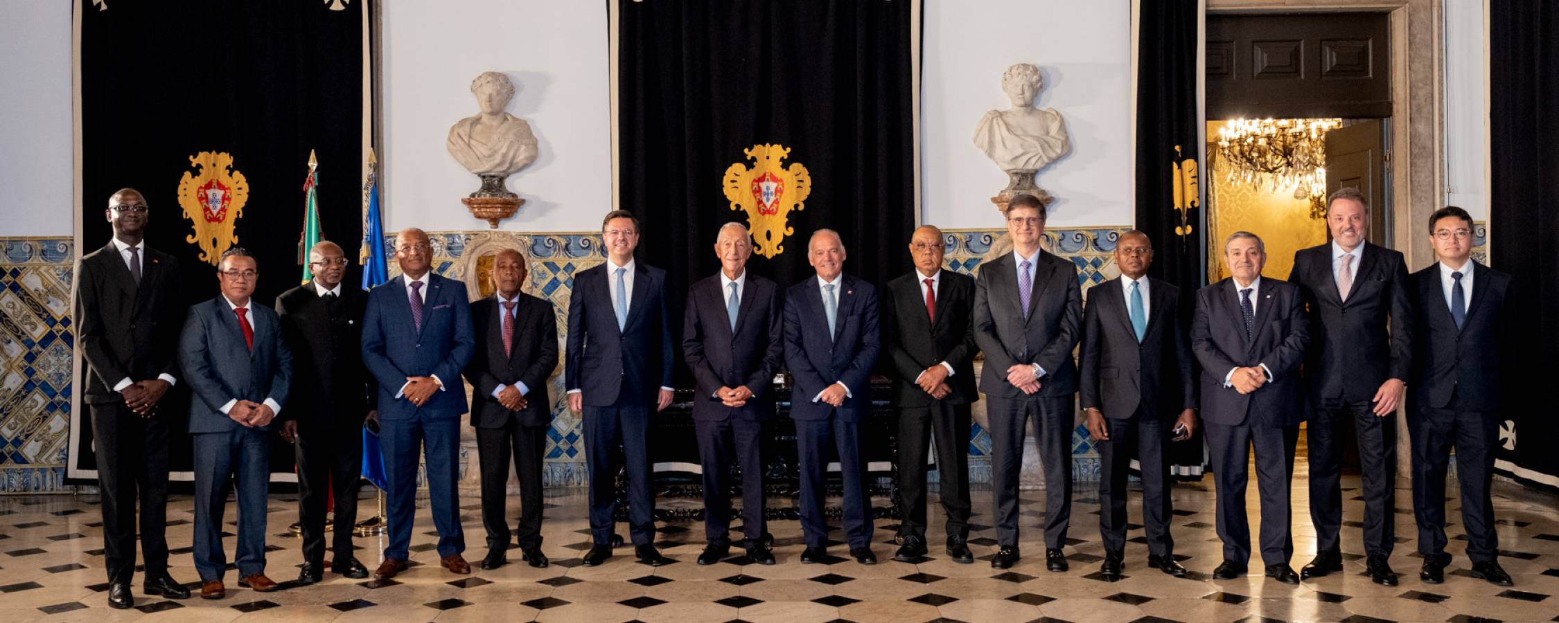 𝐏𝐫𝐨𝐜𝐮𝐫𝐚𝐝𝐨𝐫-𝐆𝐞𝐫𝐚𝐥 𝐝𝐚 𝐑𝐞𝐩𝐮́𝐛𝐥𝐢𝐜𝐚 𝐩𝐚𝐫𝐭𝐢𝐜𝐢𝐩𝐚 𝐧𝐨 𝐗𝐗𝐈𝐈 𝐄𝐧𝐜𝐨𝐧𝐭𝐫𝐨 𝐝𝐞 𝐏𝐫𝐨𝐜𝐮𝐫𝐚𝐝𝐨𝐫𝐞𝐬-𝐆𝐞𝐫𝐚𝐢𝐬 𝐝𝐚 𝐂𝐏𝐋𝐏 𝐞𝐦 𝐋𝐢𝐬𝐛𝐨𝐚